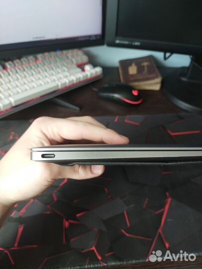 Apple MacBook 12-inch retina 2017