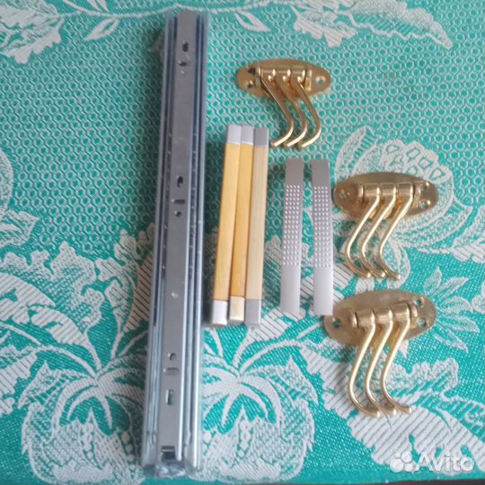 Мебельные ножки, ручки, держатели