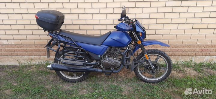 Мотоцикл 200 куб