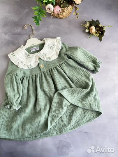 Муслиновые платья с воротником