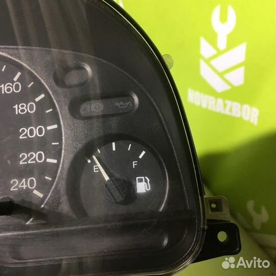 Панель приборов Форд Мондео 2