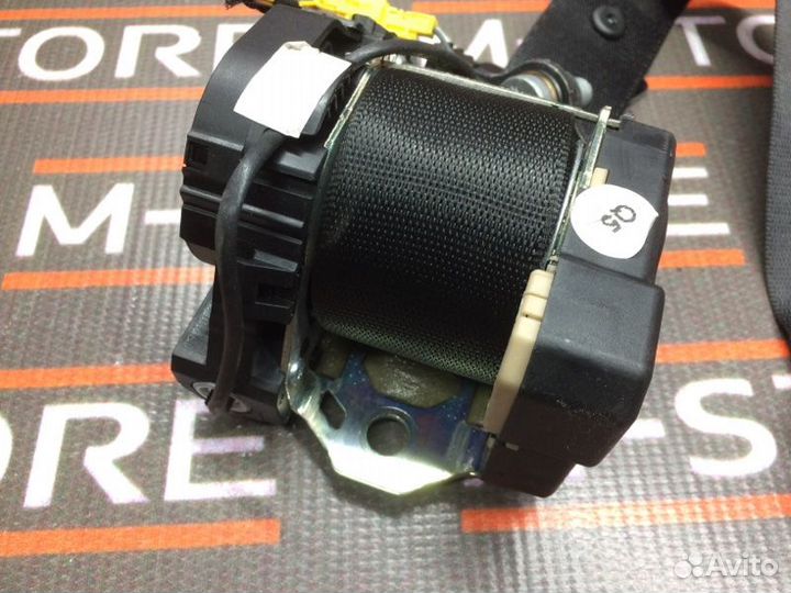 Ремень безопасности задний правый Mercedes-Benz