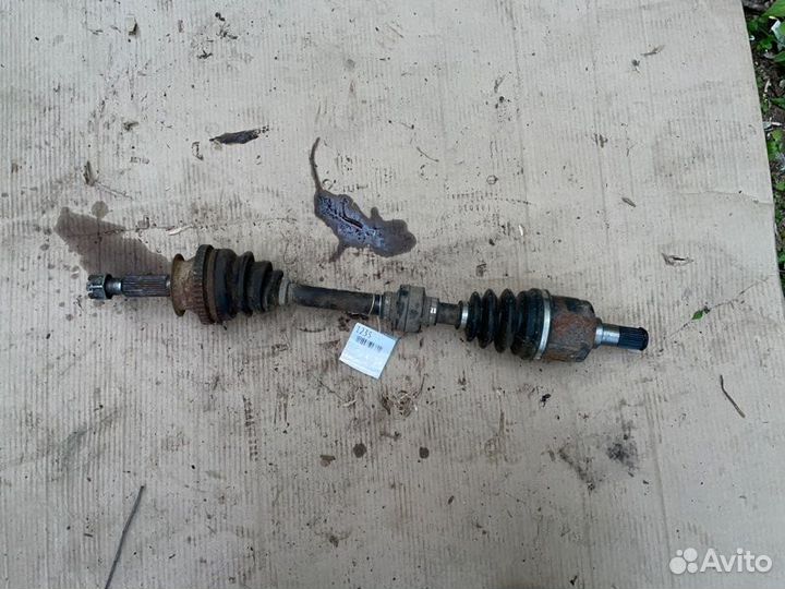 Привод передний левый Kia Magentis EF G4JP 2005