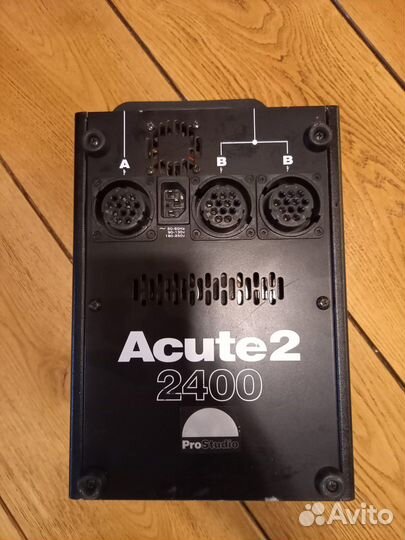 Генератор Profoto Acute2 2400