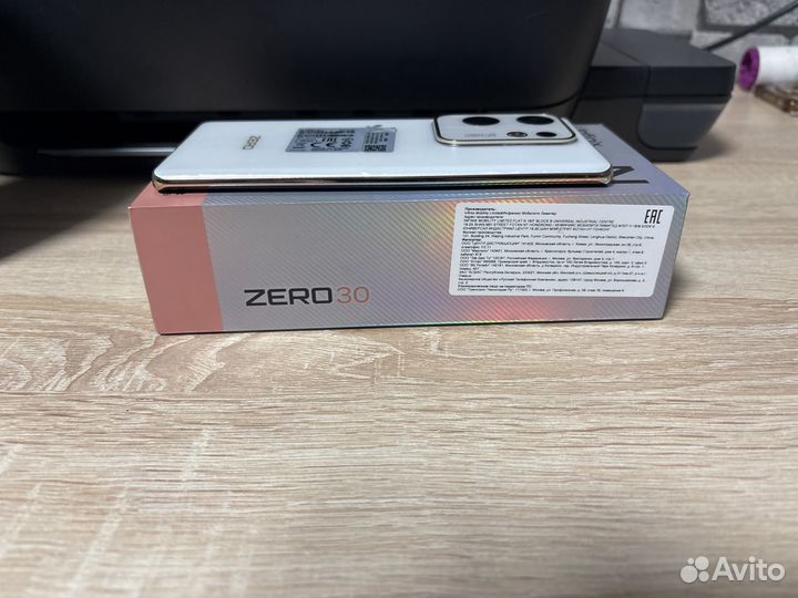 Infinix Zero 30 4G, 8/256 ГБ