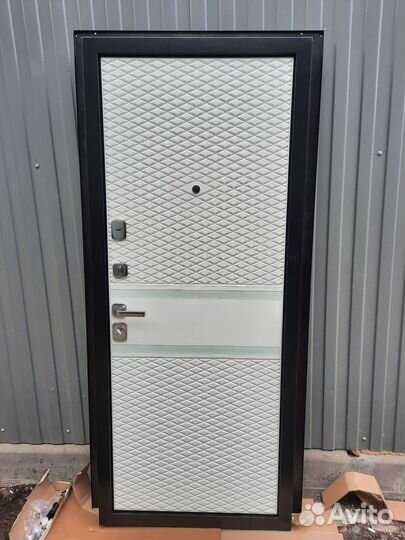 Дверь входная металлическая от производителя