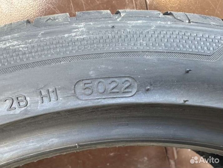 Hankook Ventus S1 Evo 3 K127 245/40 R19 и 275/35 R19 100Y