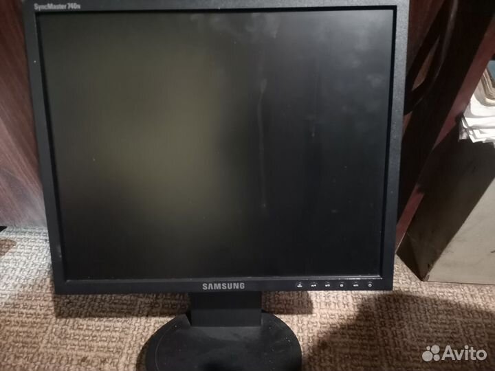 Монитор Samsung