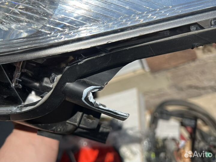 Toyota Camry V55 Фара левая