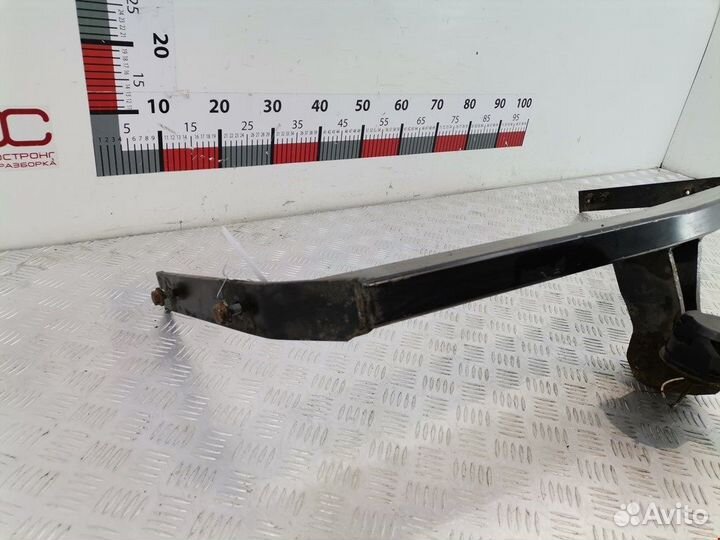 Фаркоп для Volkswagen Golf 4