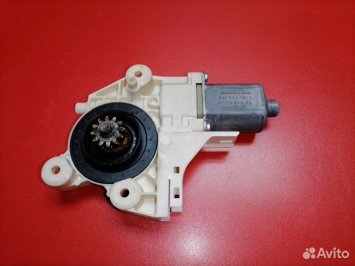 Моторчик стеклоподъемника передний левый Ford