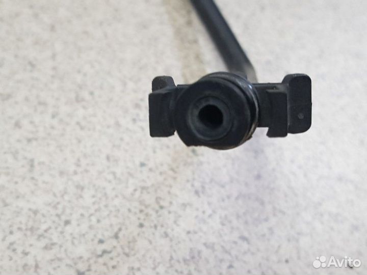 Трубка расширительного бачка Land Rover Freelander