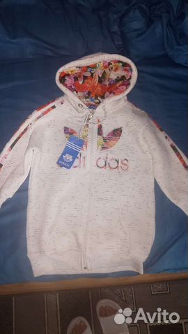 Толстовка adidas новая