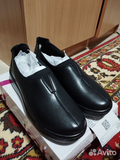 Ботинки женские