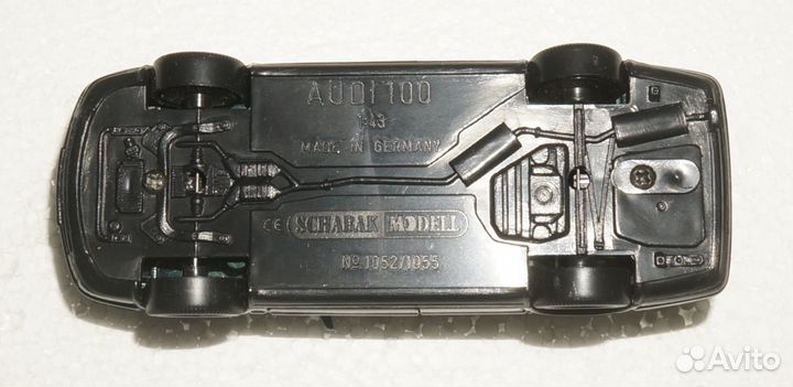 1:43 Schabak Audi 100 C4 темно-зеленый