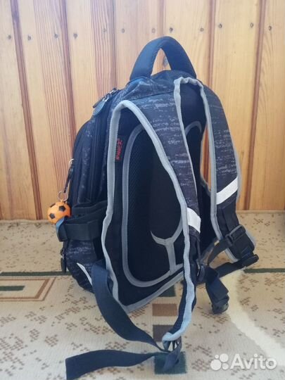 Школьный рюкзак для мальчика