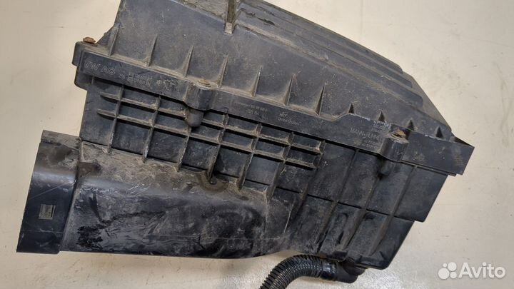 Корпус воздушного фильтра Volkswagen Tiguan