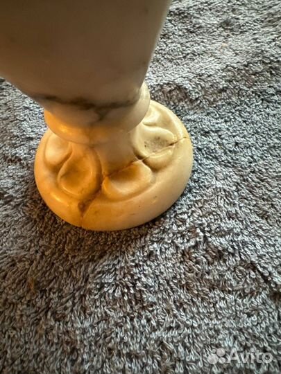 Ваза из натурального камня для цветов