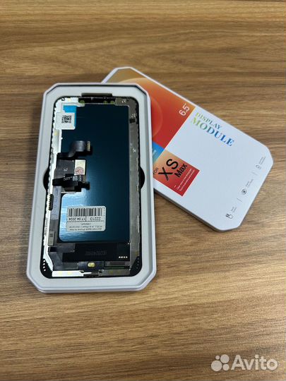 Дисплей iPhone xs max