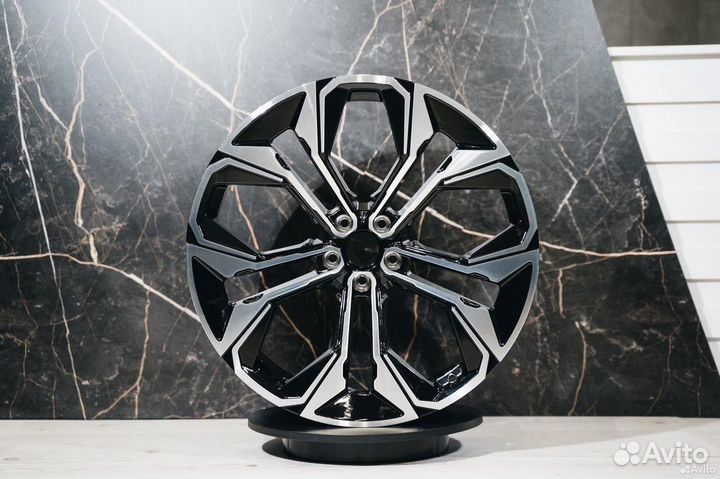 Кованные диски R22 Audi TT RS