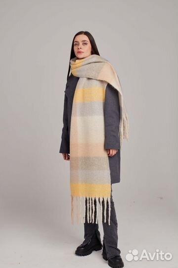 Женский теплый платок