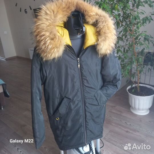 Куртка зимняя женская