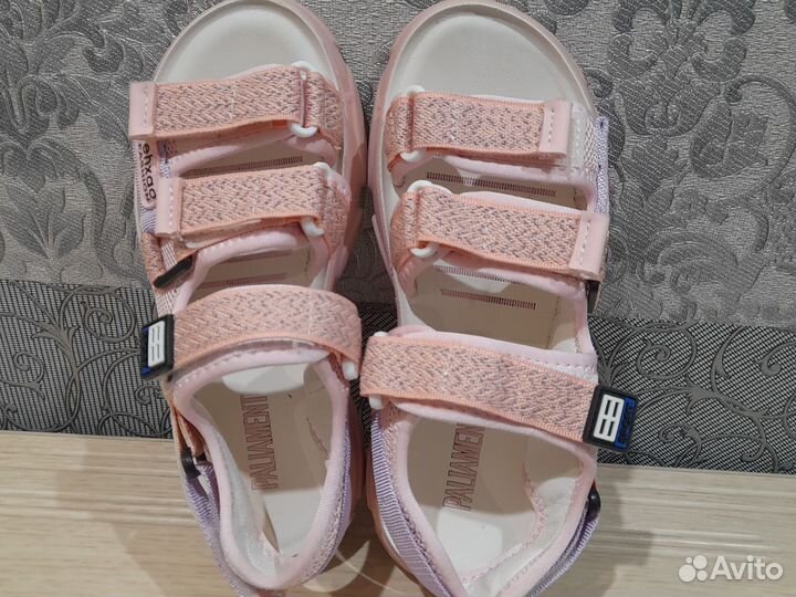 Босоножки для девочки