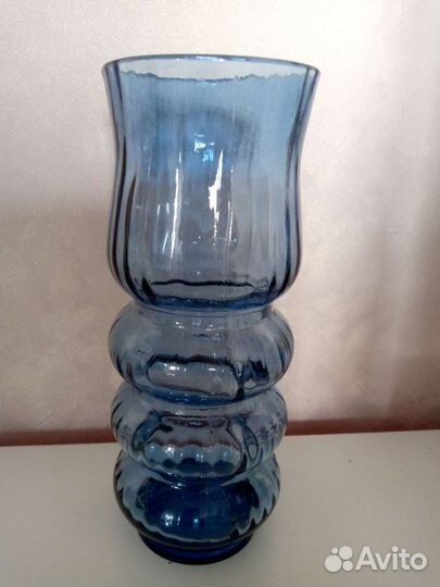 Ваза для цветов СССР из цветного стекла