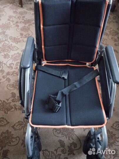 Инвалидная коляска новая