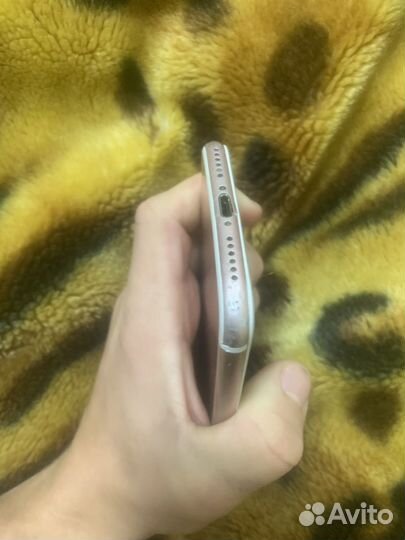 iPhone 7, 128 ГБ