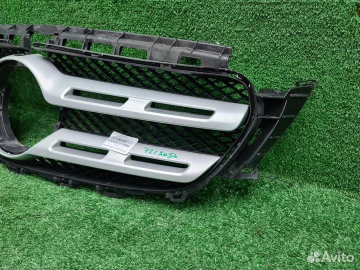 Решетка радиатора Mercedes-Benz E-Class