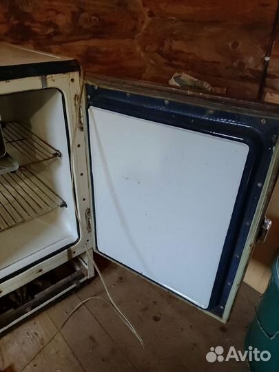 Холодильник Саратов