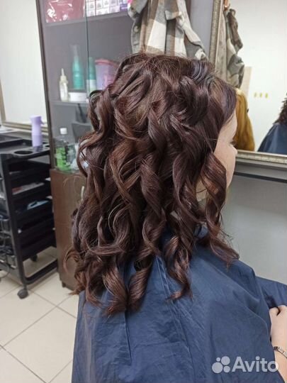 Плетение кос, локоны