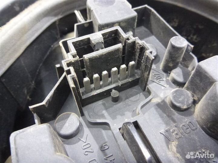 Фонарь задний левый Renault Scenic JA K4M 2001