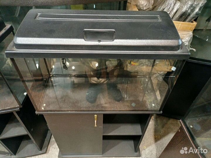 Аквариум 90 л. С тумбой