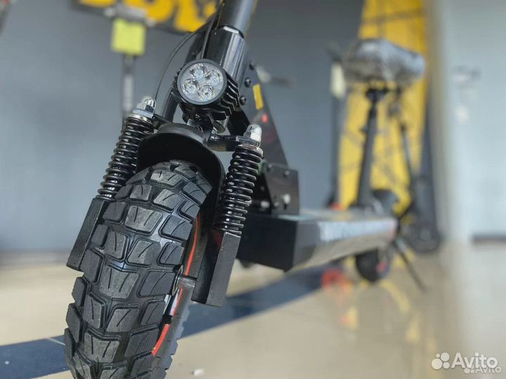 Электросамокат в Tizbul