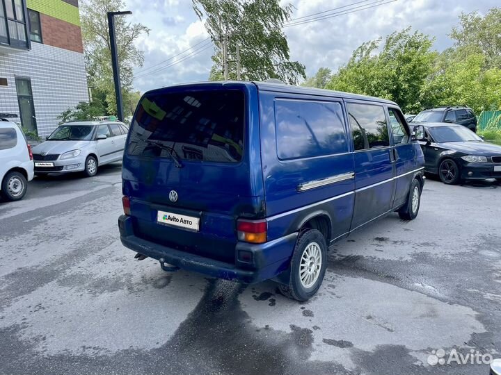 Volkswagen Transporter 2.4 МТ, 1998, 235 000 км