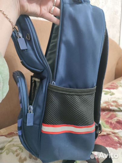 Рюкзак школьный