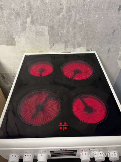 Плита электрическая AEG