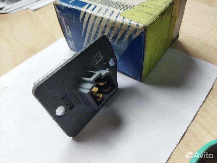 Резистор отопителя Hyundai Elantra Tucson Sonata