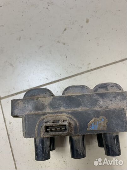 Катушка зажигания Opel Omega B