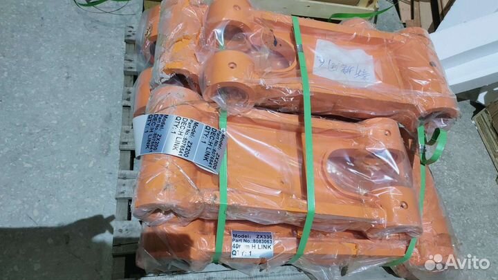 Трапеция ковша Hitachi ZX70-3