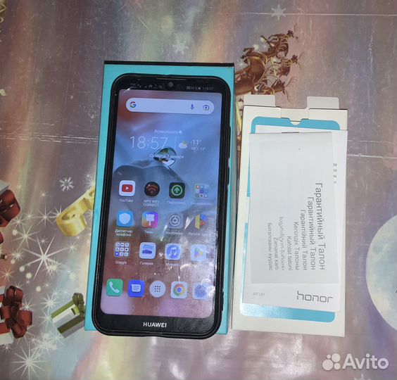 Телефон honor 8a