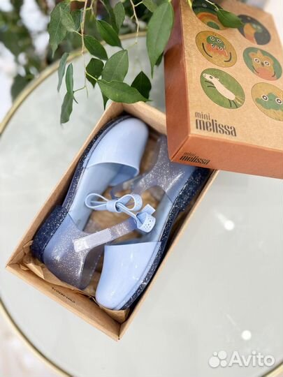 Mini melissa 28/29