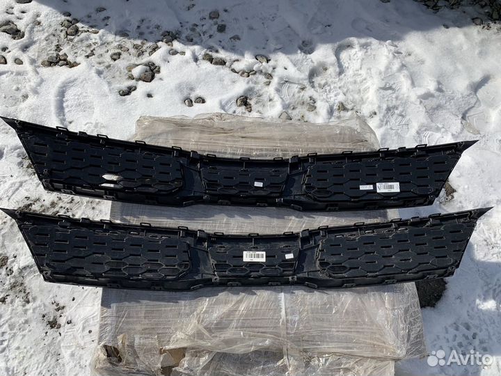 Kia Rio X line (21-н.в) решетка радиатора