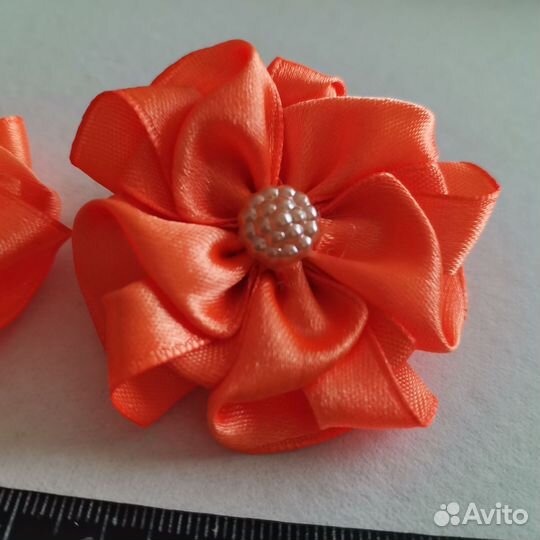 Резинка для волос бантики