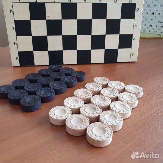 Шашки из дерева комплект Премиум