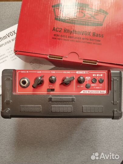 Комбоусилитель AC2 Rhythm VOX Bass