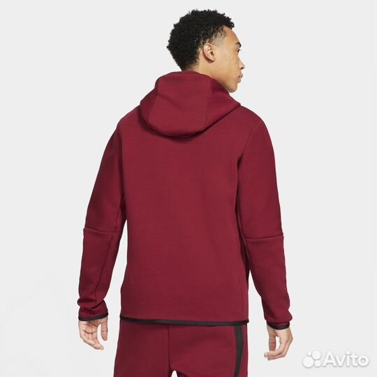 Худи мужской Nike Tech Fleece красный CU4489-677