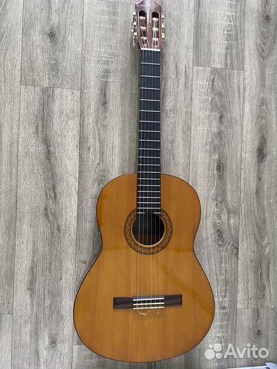 Гитара yamaha c40